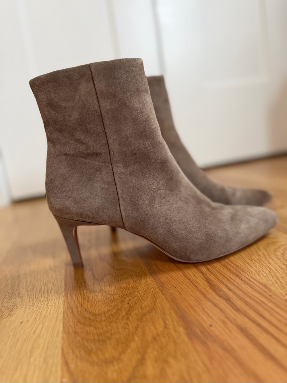 Sam Edelman Ulissa Brown Suede Pointed Toe Ankle Boots size 7